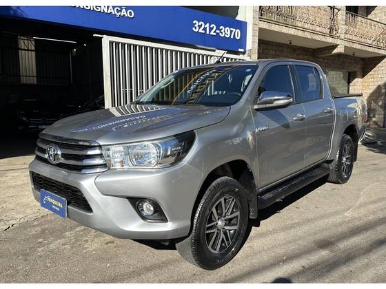 TOYOTA HILUX 2.8 SRV 4X4 CD 16V DIESEL 4P AUTOMÁTICO